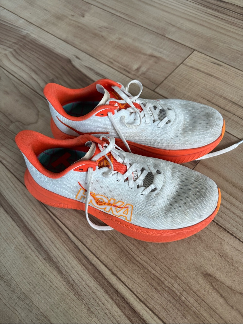 HOKA Women’s Mach 6